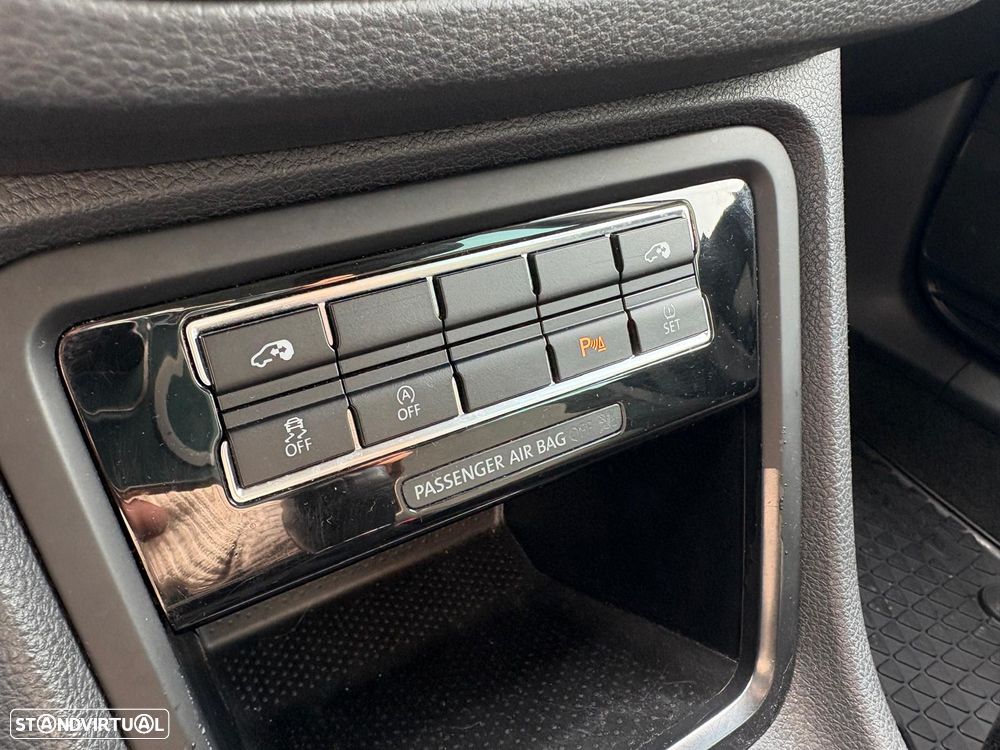 VW Sharan 2.0 TDI Confortline - 20