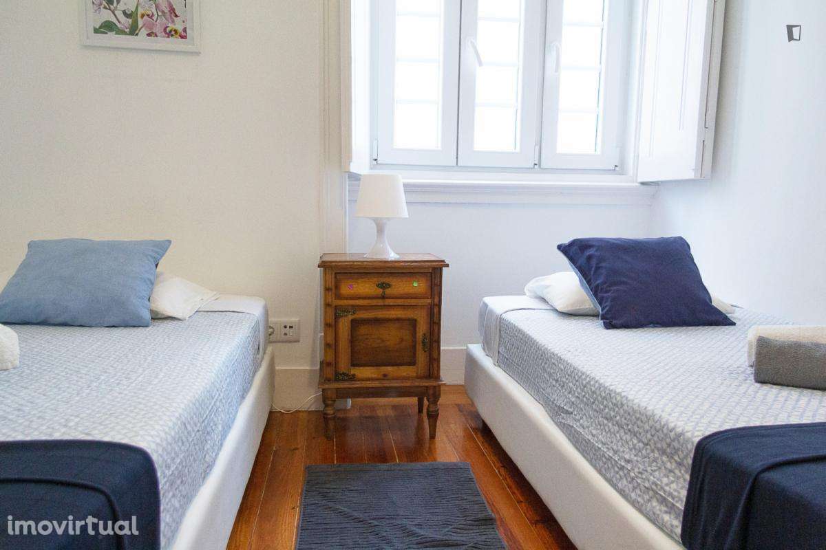 Quarto - localizado em Amoreiras Lisbon - Grande imagem: 4/39