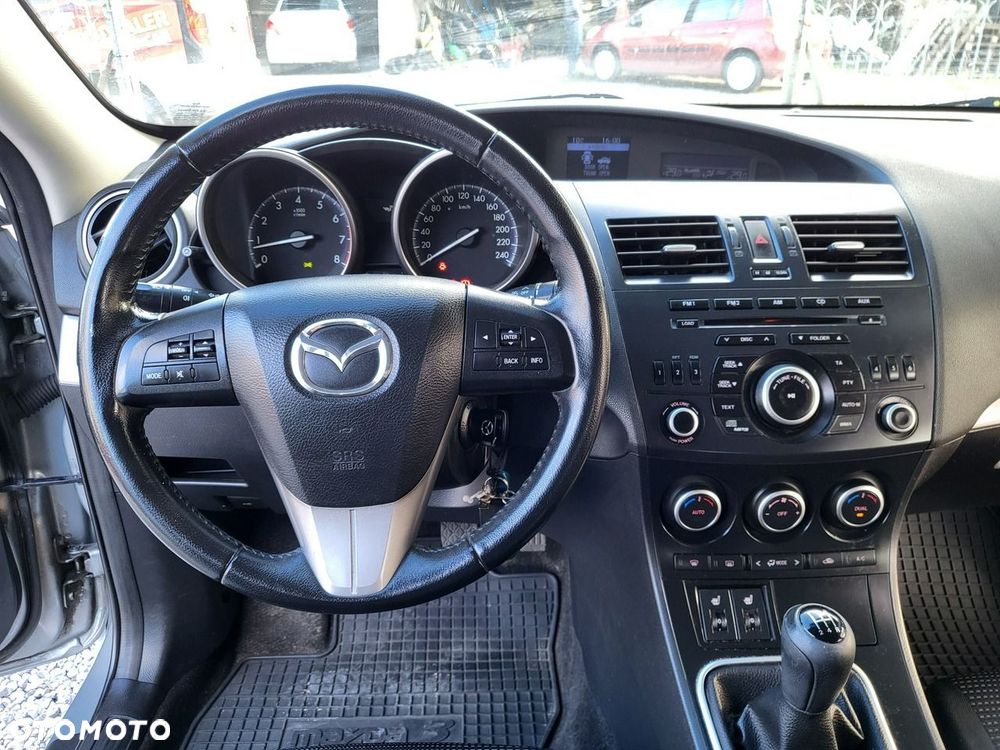 Mazda 3 - 16