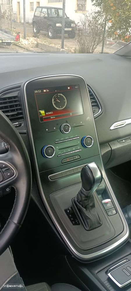 Renault Grand Scénic - 7