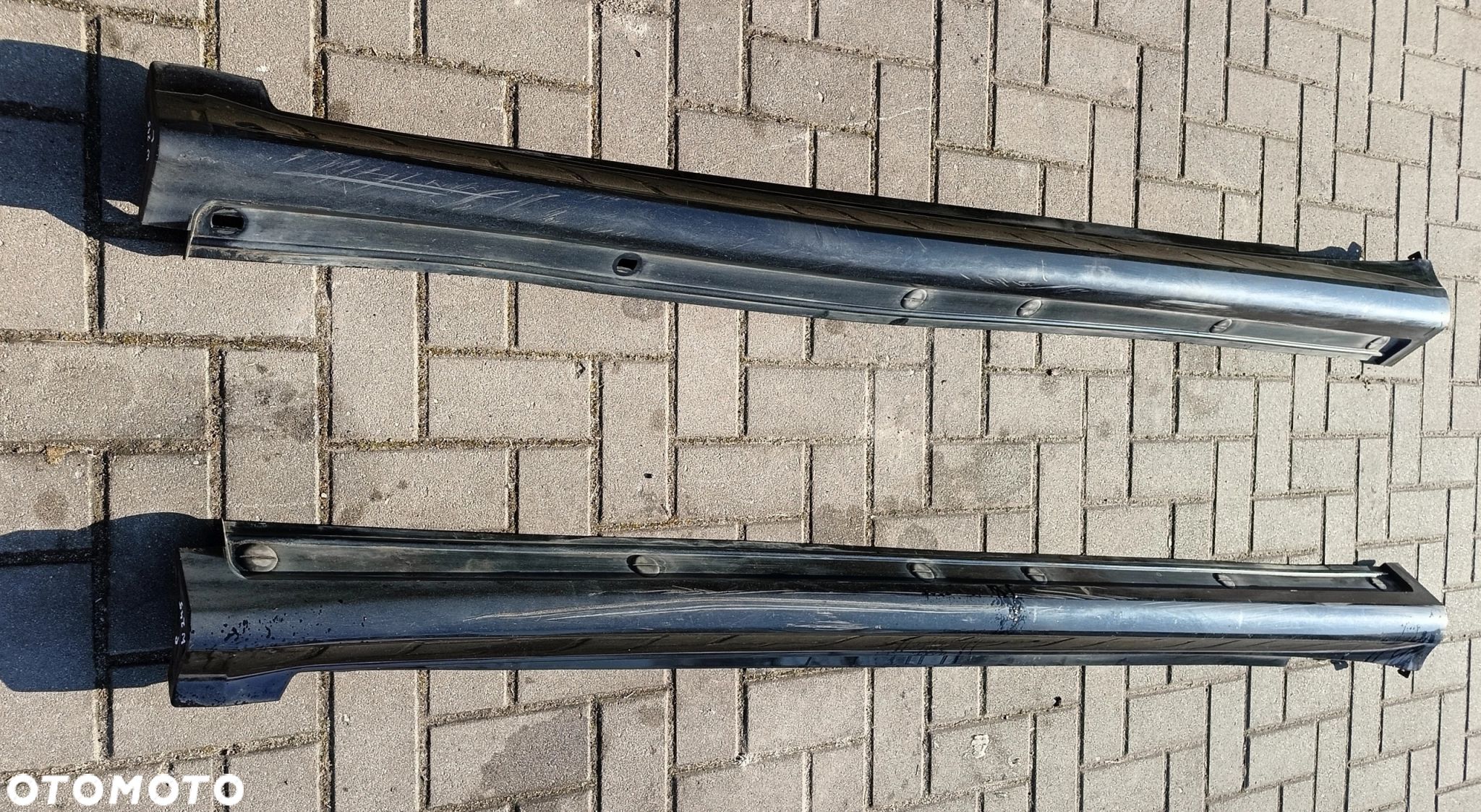 W245 listwa progowa lewa prawa kolor 191 B klasa Mercedes - 1