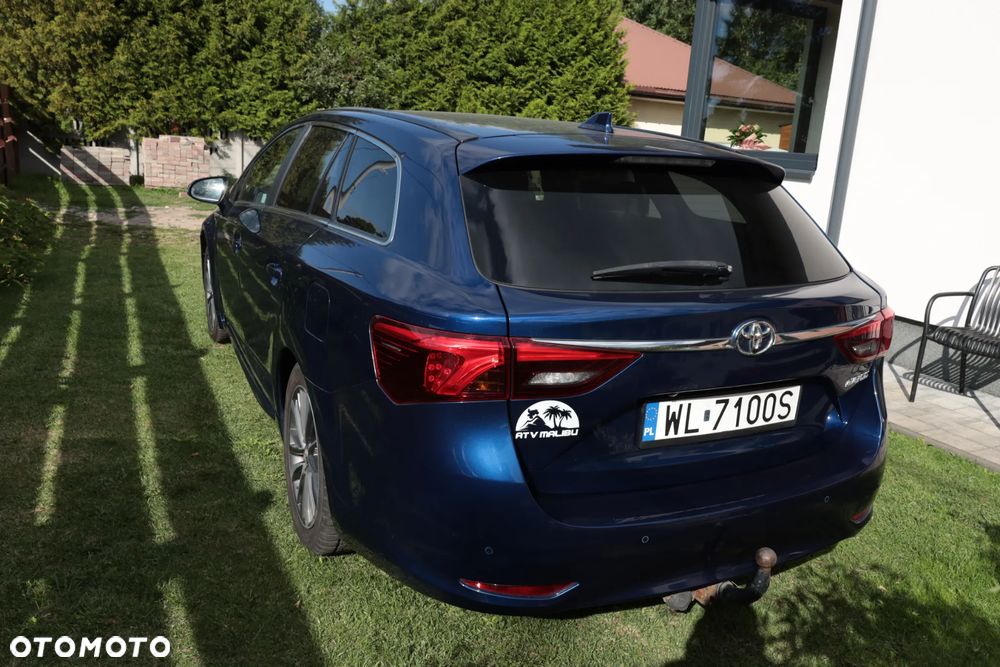 Toyota Avensis 1.8 Prestige - 8