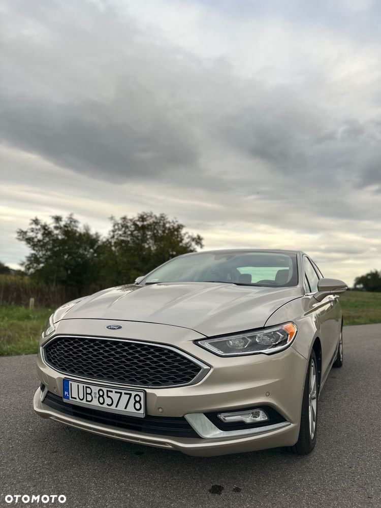Ford Fusion - 3