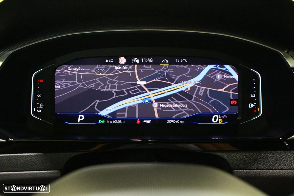 VW Arteon 2.0 TDI R-Line DSG - 32