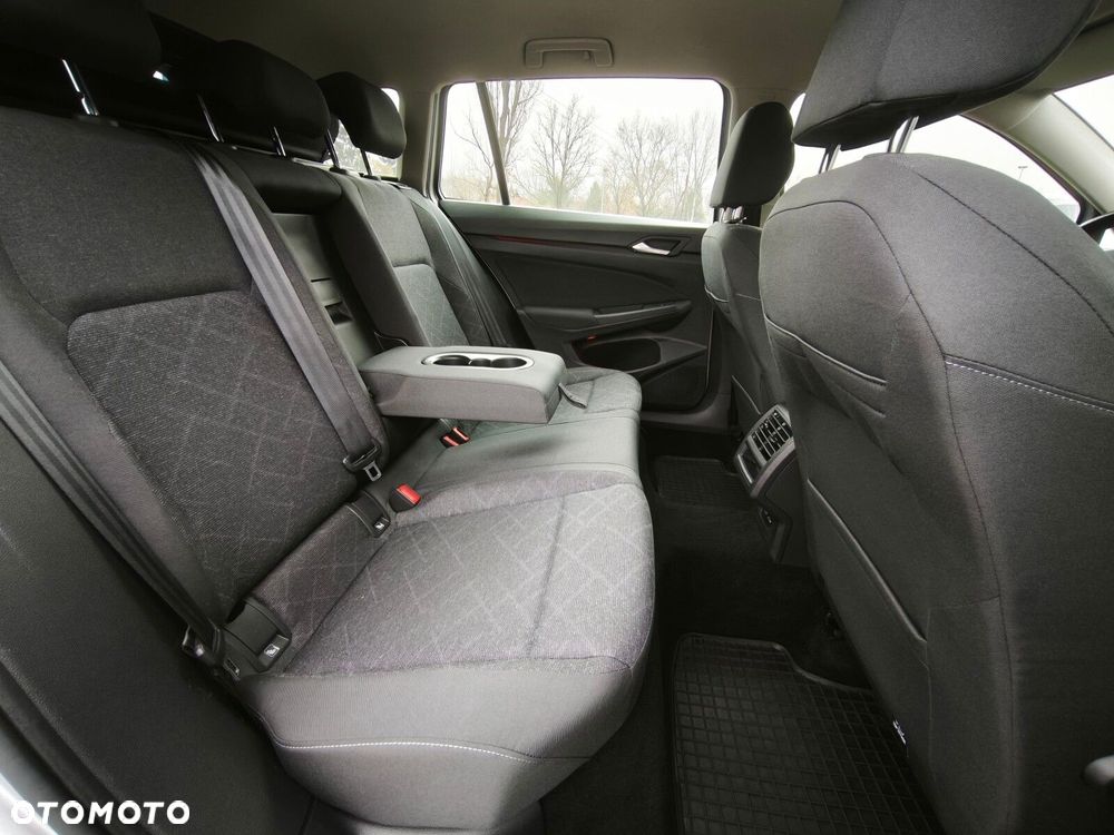 Volkswagen Golf Variant 2.0 TDI Life - 17