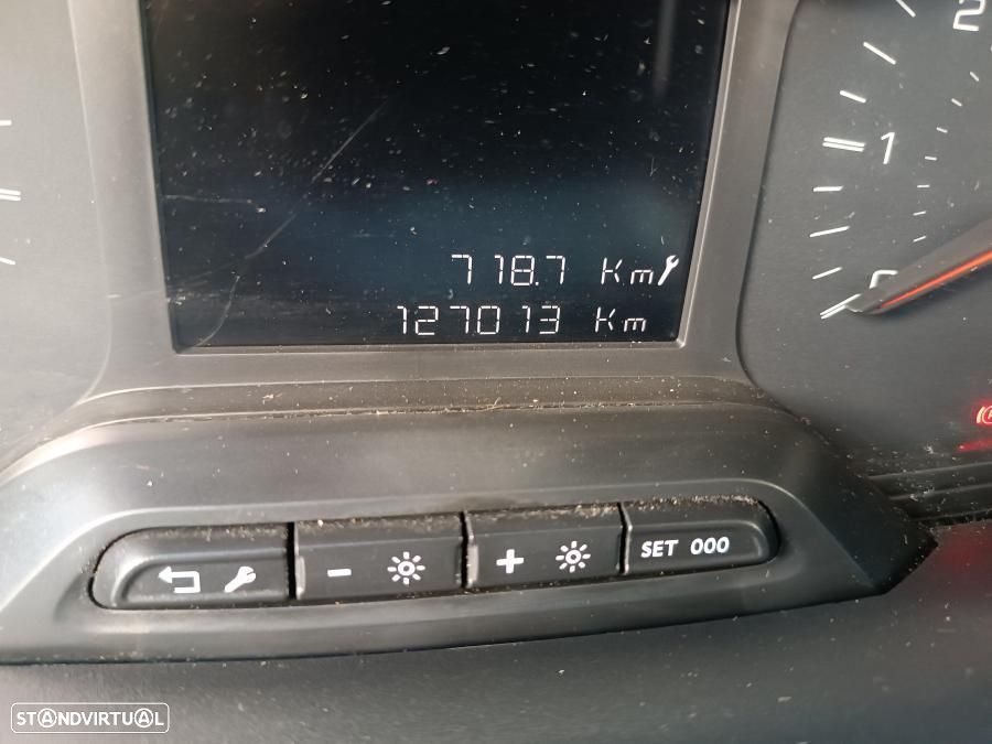 Peugeot Partner 1.5 - 8