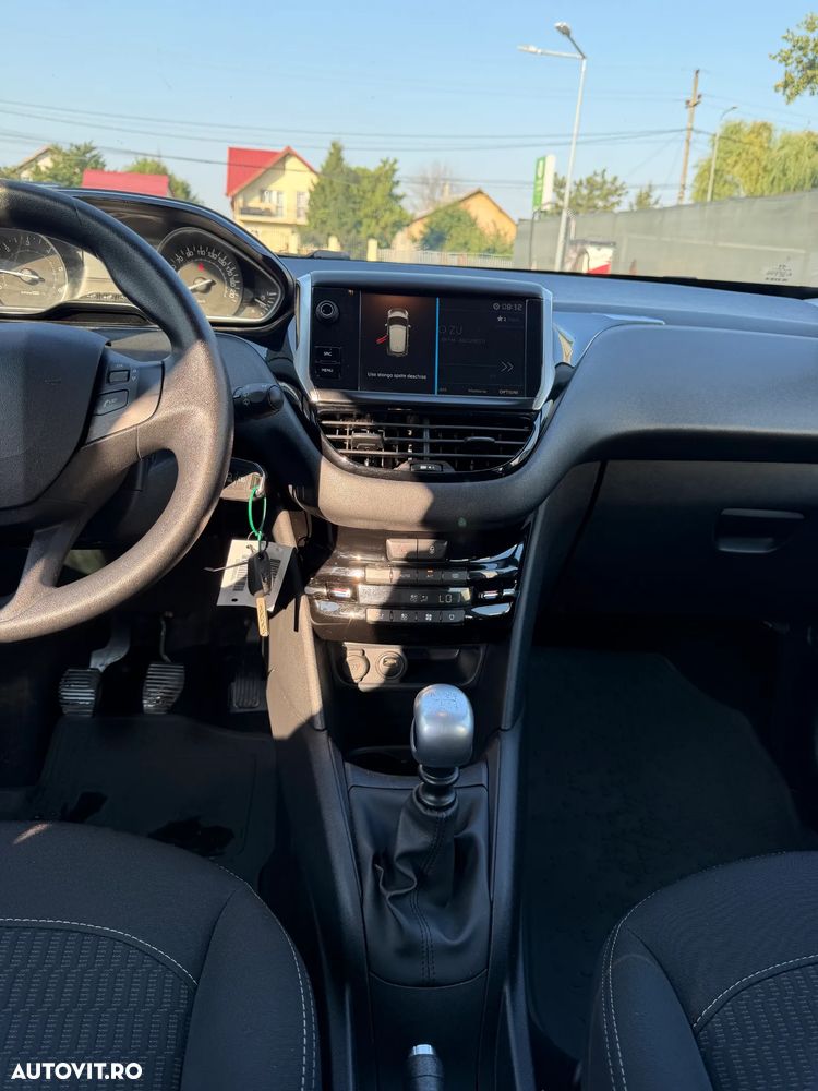 Peugeot 208 1.5 BlueHDi STT Active - 9