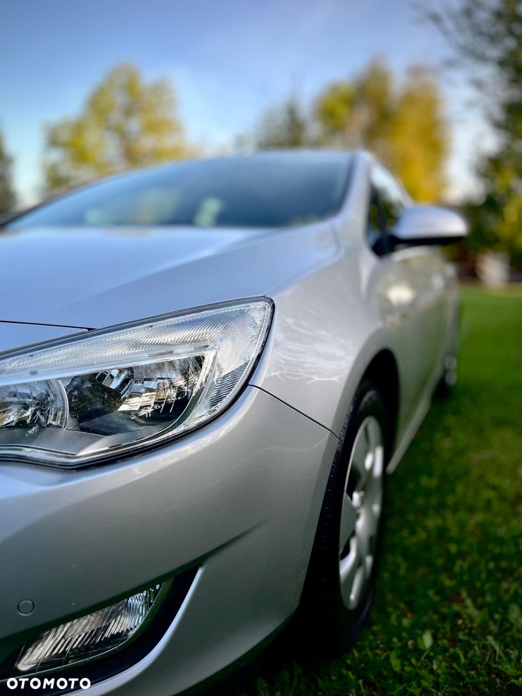 Opel Astra IV 1.6 Edition - 12