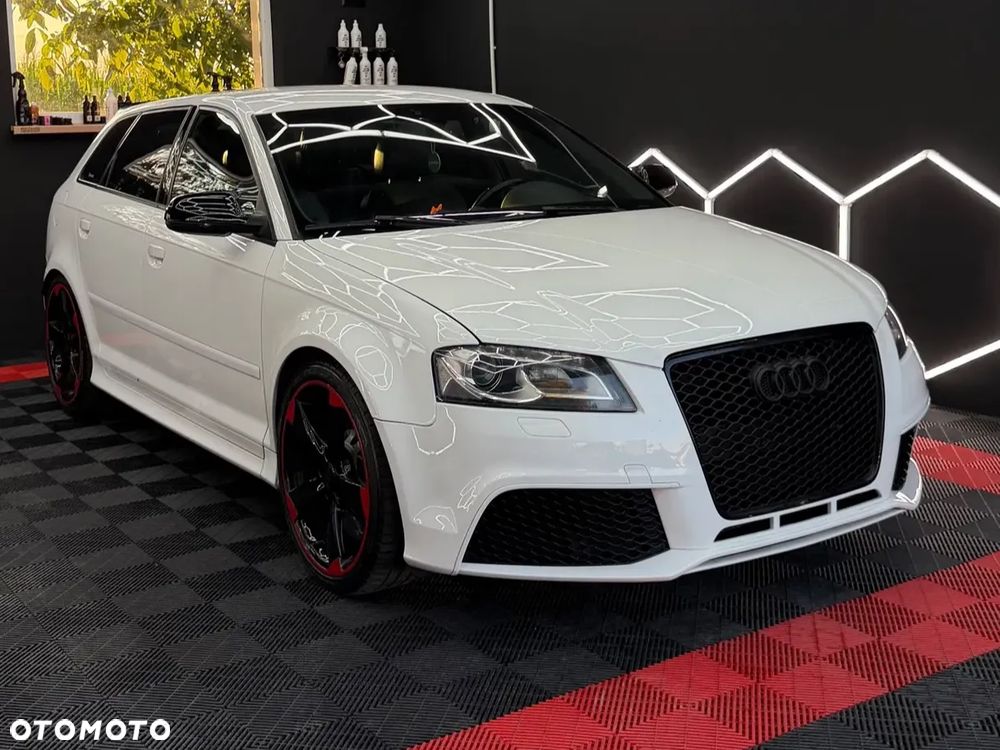 Audi RS3 Sportback - 2