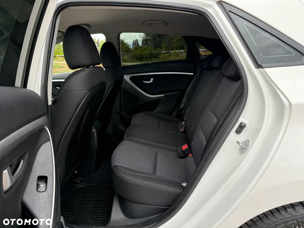 Hyundai i30 1.4 Comfort - 5