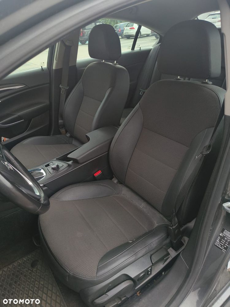 Opel Insignia 2.0 T Sport 4x4 - 11