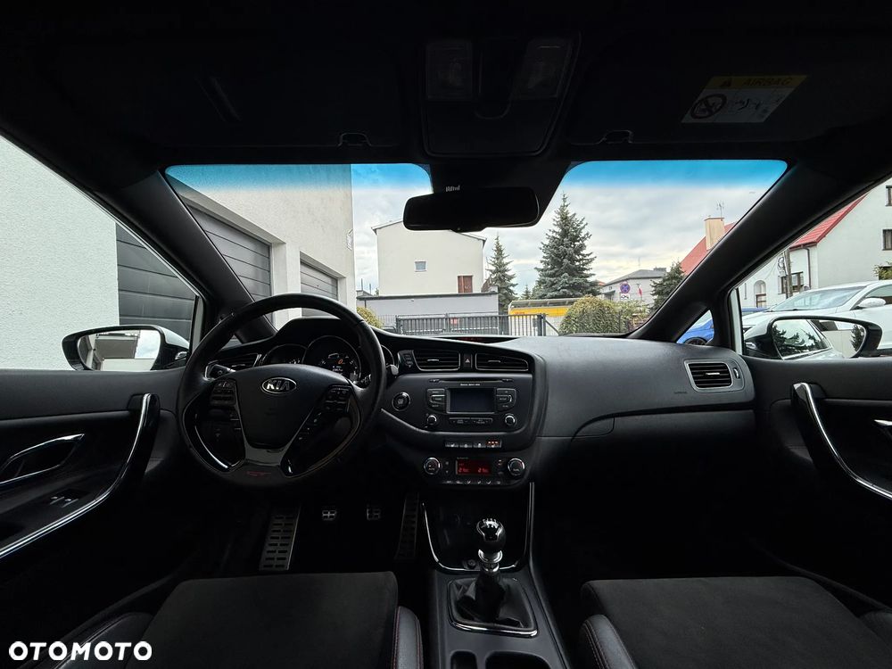 Kia Ceed Cee'd 1.6 T-GDI GT - 6