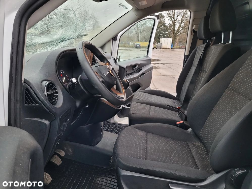 Mercedes-Benz 2021 VITO FURGON DŁUGI SALON POLSKA - 11