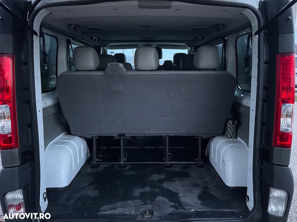 Renault Trafic 2.0 dCi 115 Passenger Expression - 7