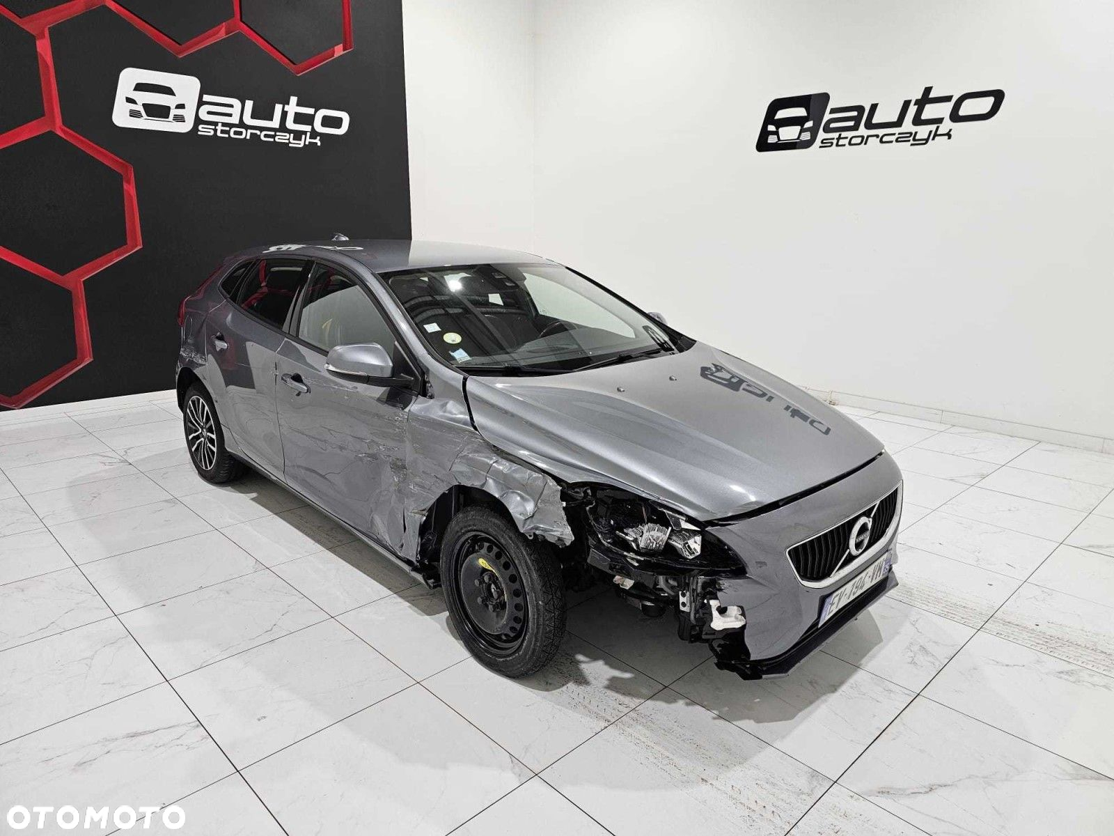 Volvo V40 - 4