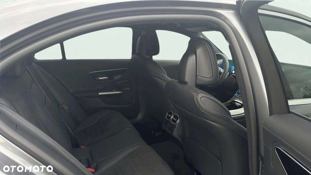 Mercedes-Benz Klasa C - 16