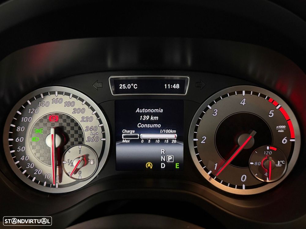 Mercedes-Benz A 180 CDI 7G-DCT AMG Line - 19