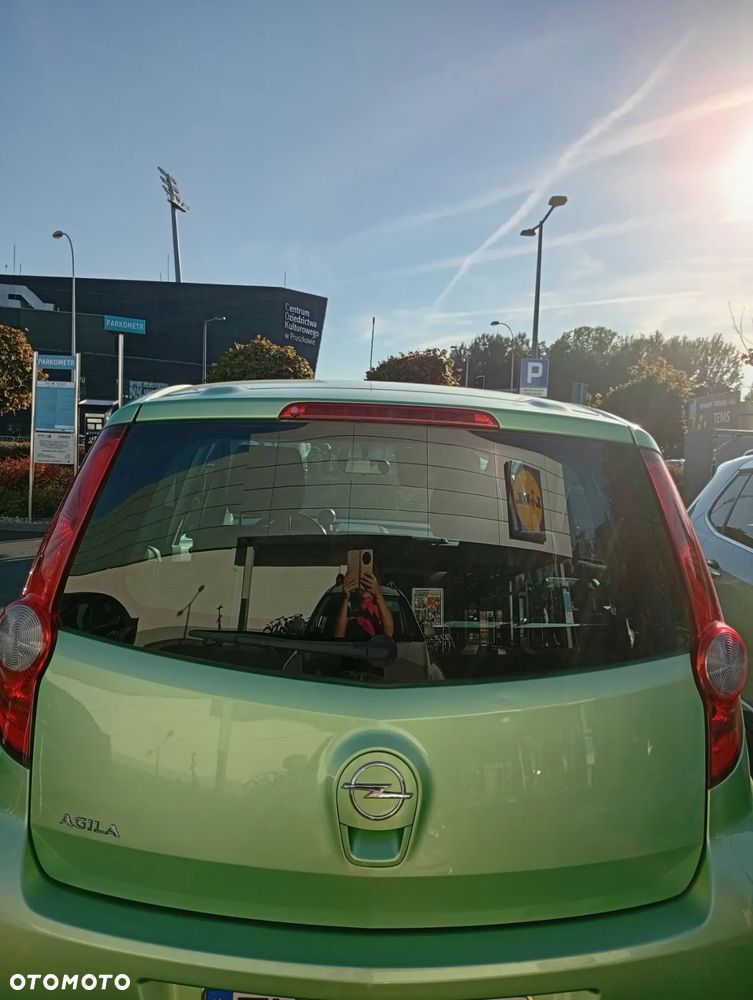 Opel Agila 1.0 12 V - 2