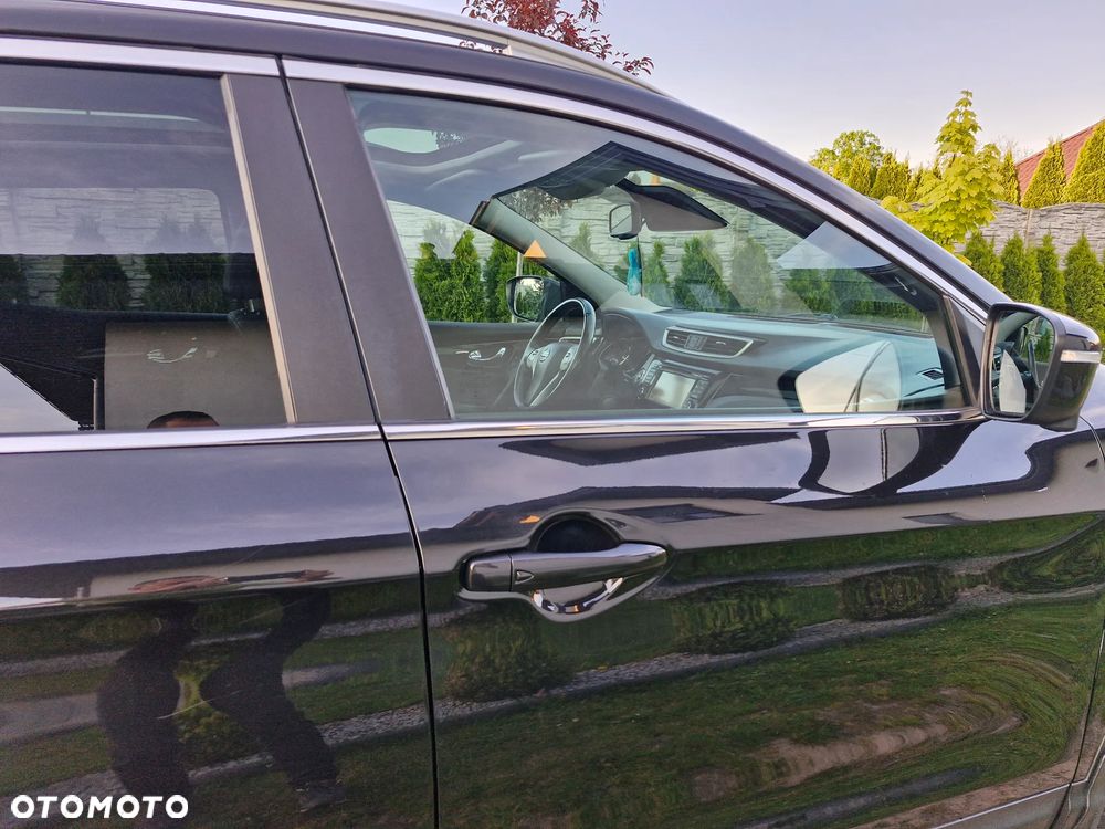 Nissan Qashqai 1.5 dCi Tekna - 21