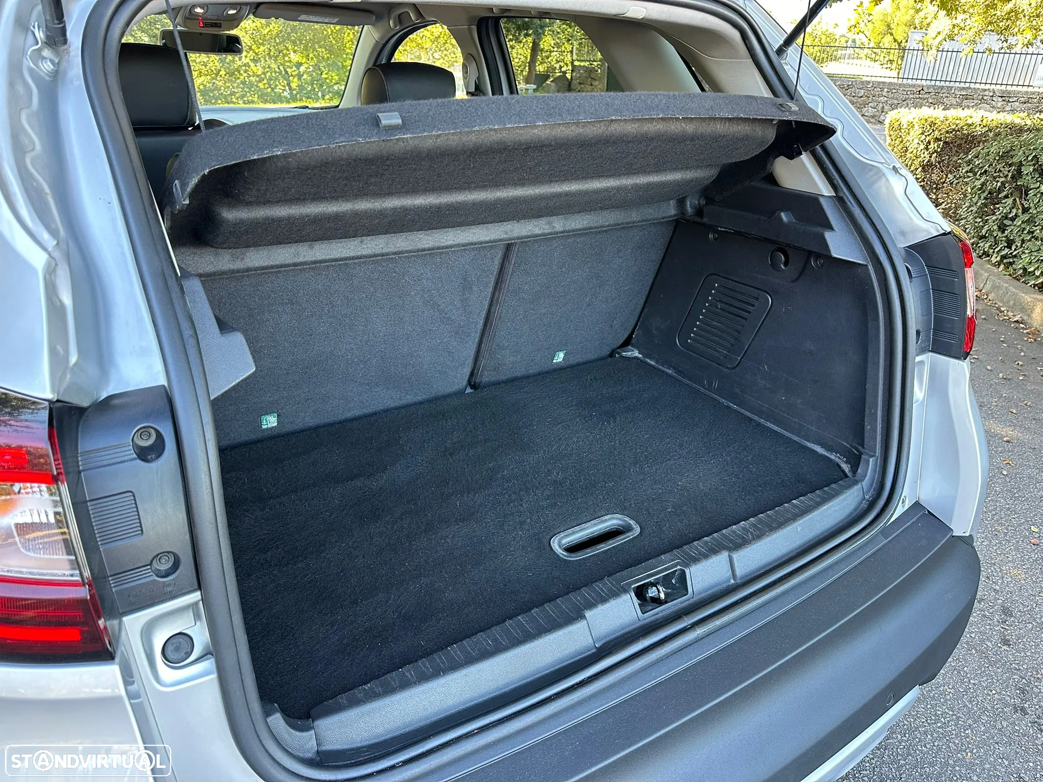 Renault Captur 1.2 TCe Initiale Paris - 24