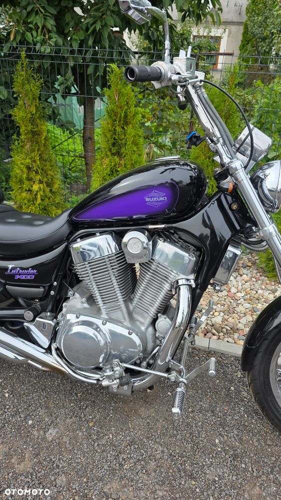 Suzuki Intruder - 5