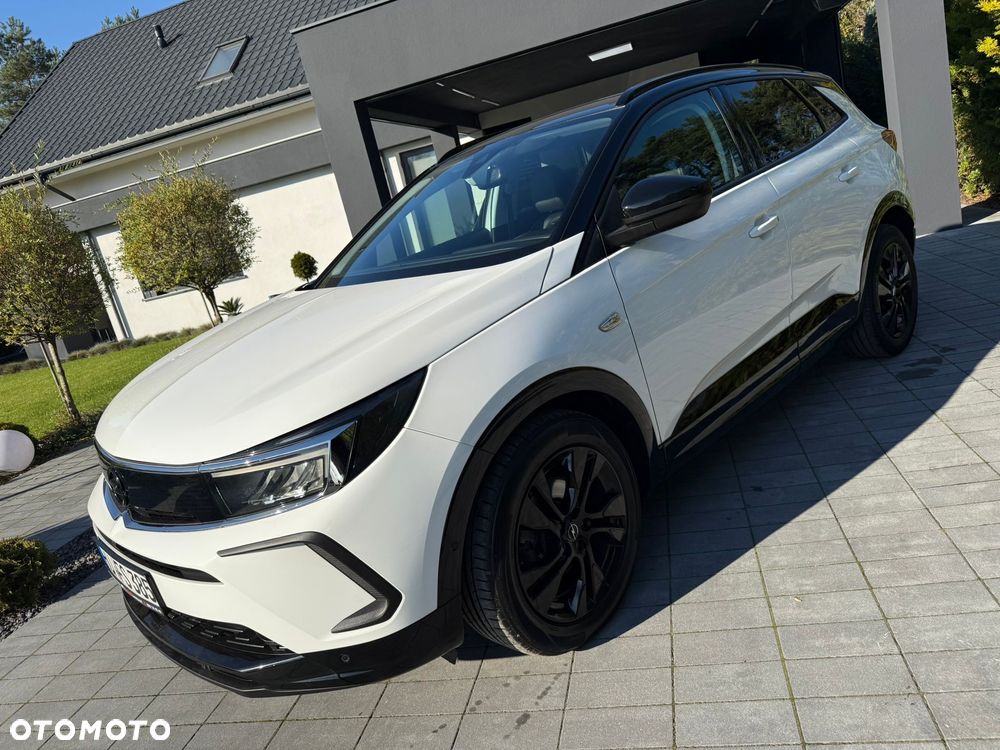 Opel Grandland 1.2 T GS Line S&S - 1