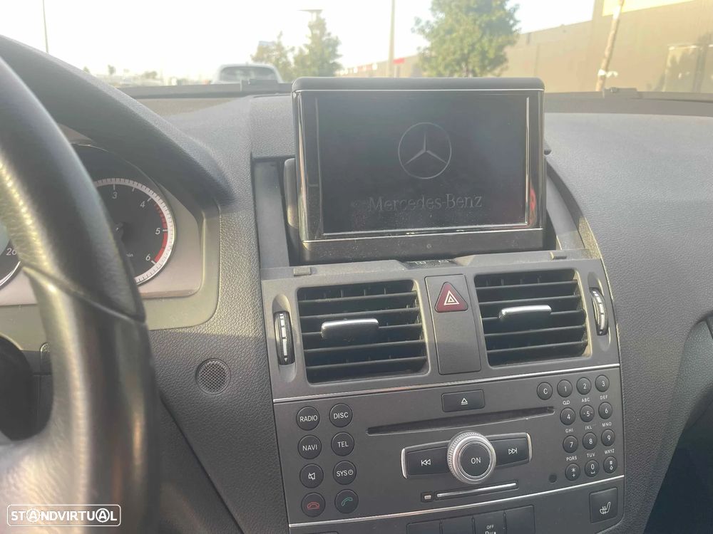 Mercedes-Benz C 220 Station CDI Avantgarde Edition - 28