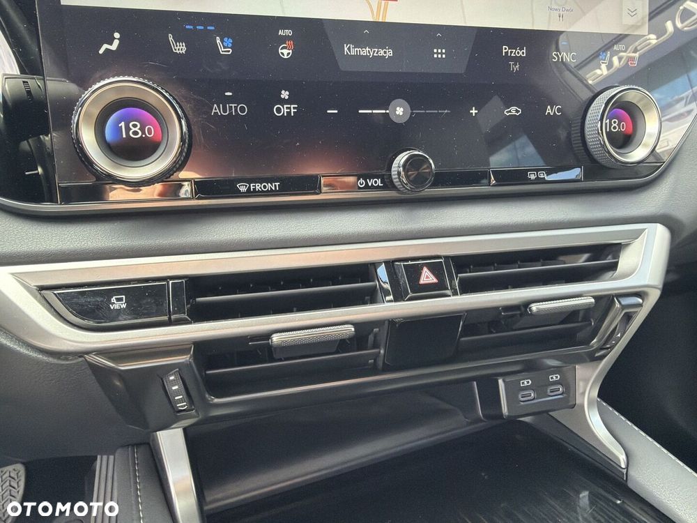 Lexus RX - 13