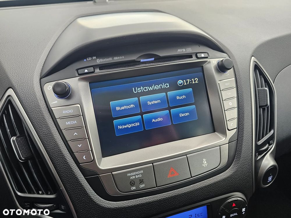 Hyundai ix35 2.0 CRDi 4WD Automatik Premium - 31