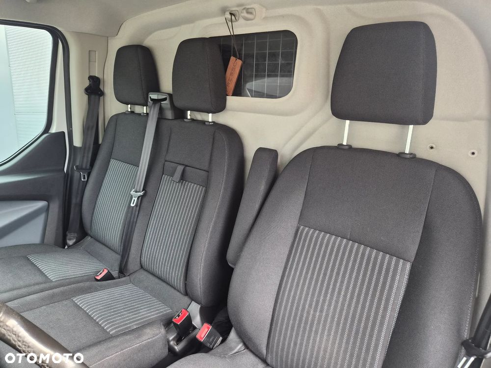 Ford TRANSIT CUSTOM - 10
