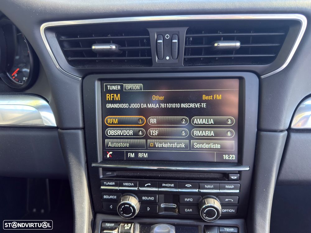 Porsche 911 (991) Turbo - 32