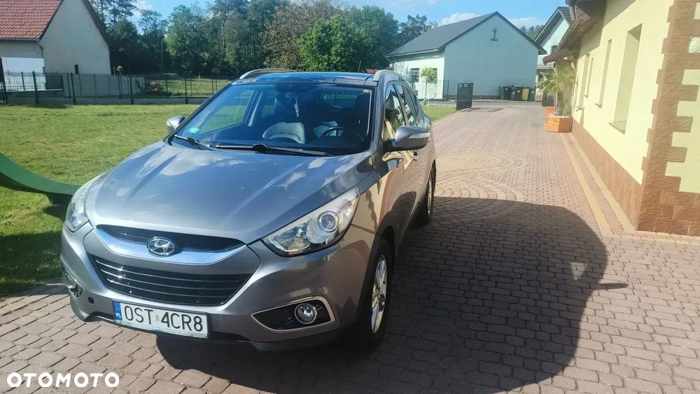 Hyundai ix35 2.0 CRDi Premium 4WD - 2