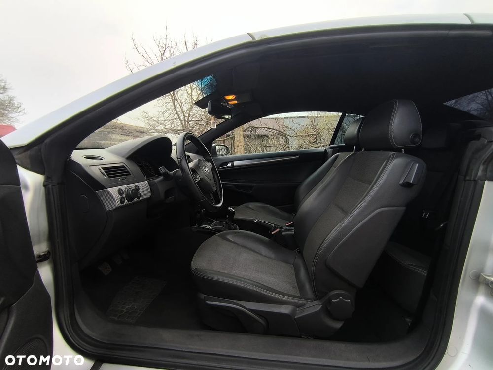 Opel Astra 1.9 CDTI Edition - 33