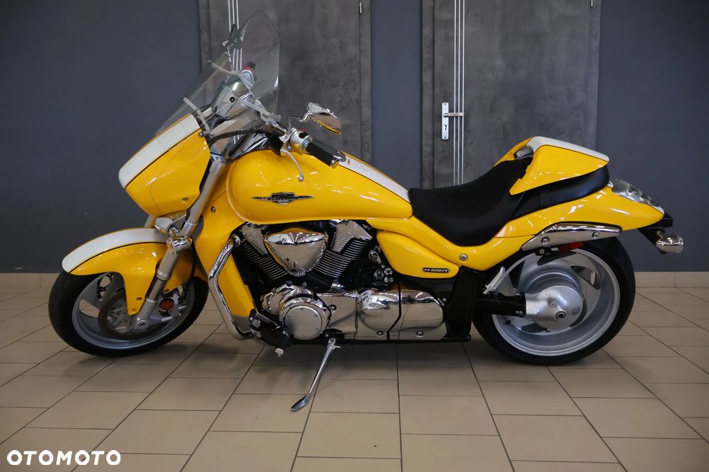 Suzuki Intruder - 7