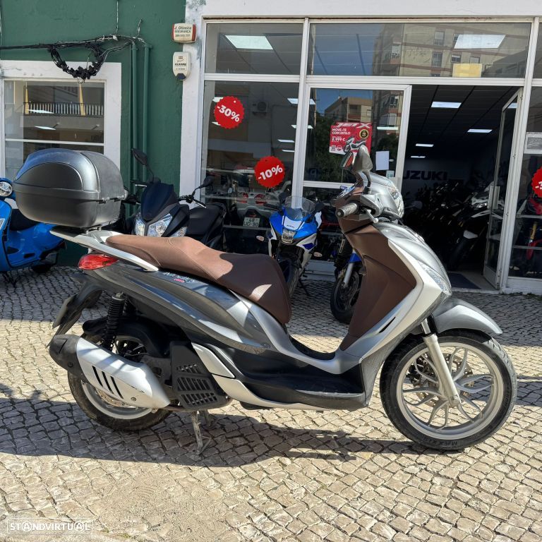 Piaggio Medley 125 - 11