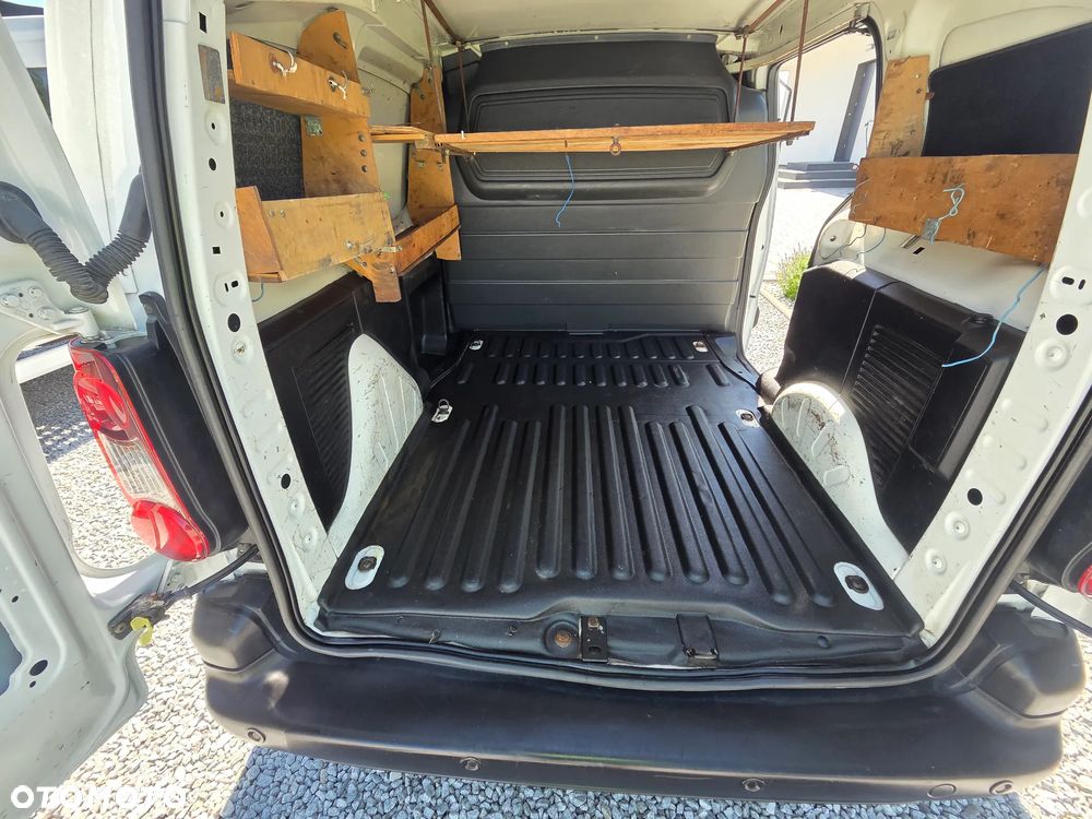 Citroën BERLINGO - 2