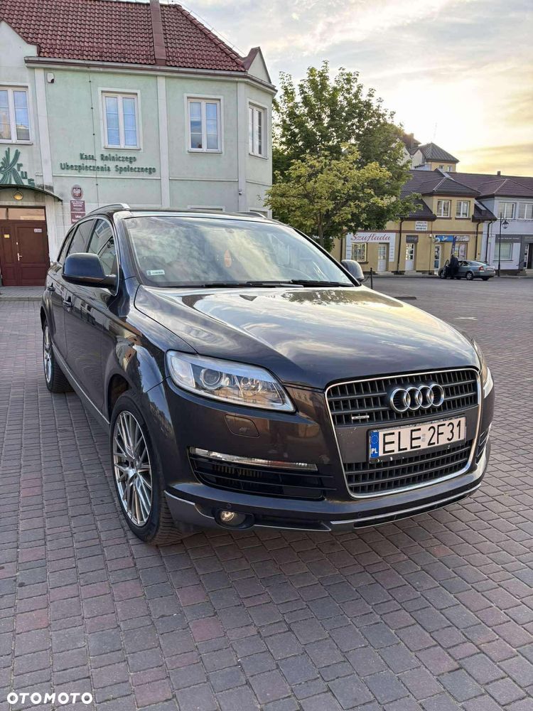 Audi Q7 - 3