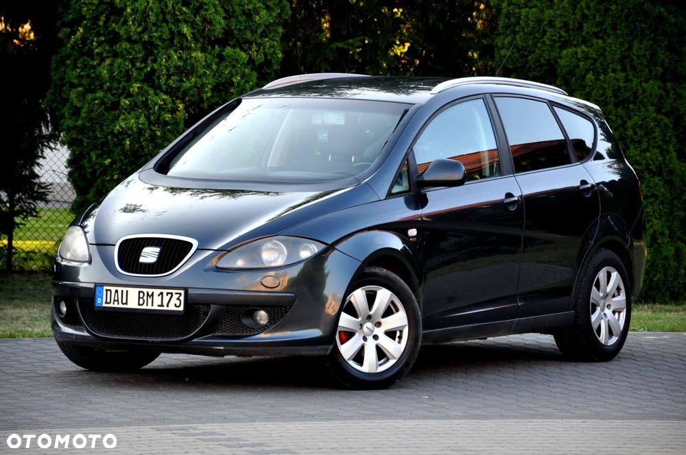 Seat Altea XL 2.0 TDI DPF DSG Stylance - 1