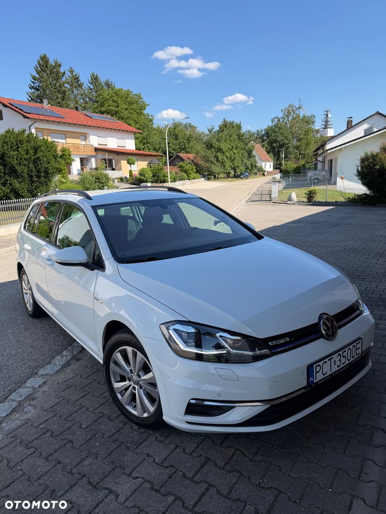 Volkswagen Golf 1.5 TSI BMT Comfortline - 14