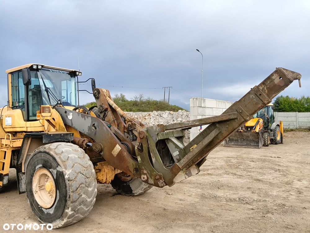 Volvo L180F - 4
