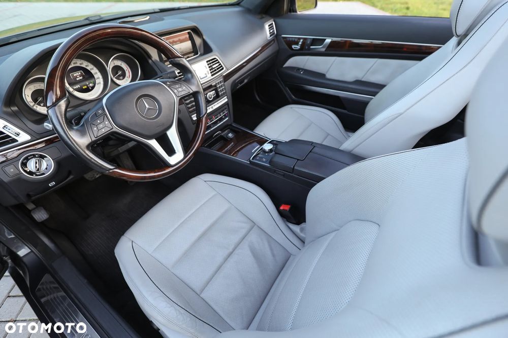 Mercedes-Benz Klasa E - 14