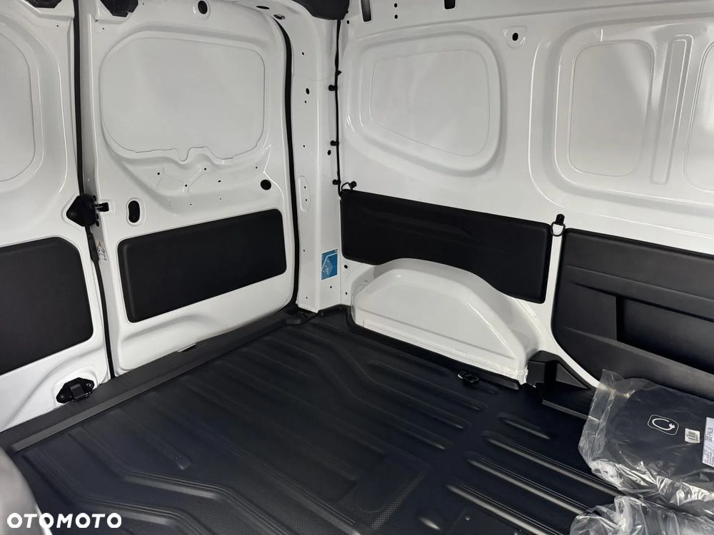 Mercedes-Benz eCitan - 9