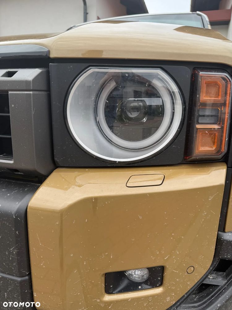 Toyota Land Cruiser - 12