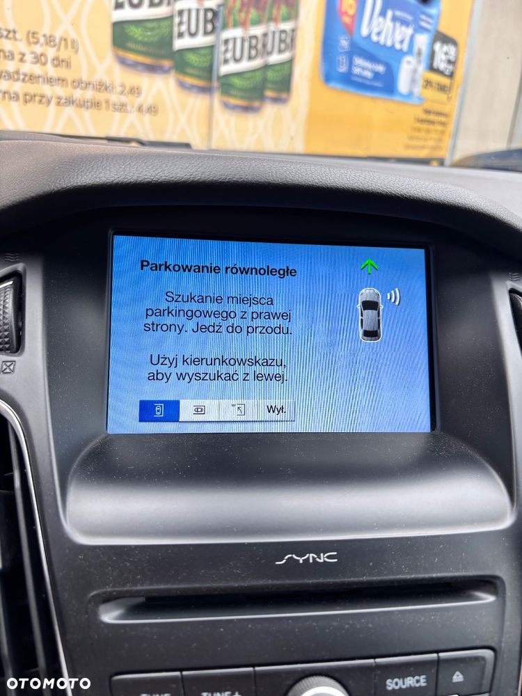 Ford Focus 1.0 EcoBoost Titanium - 10
