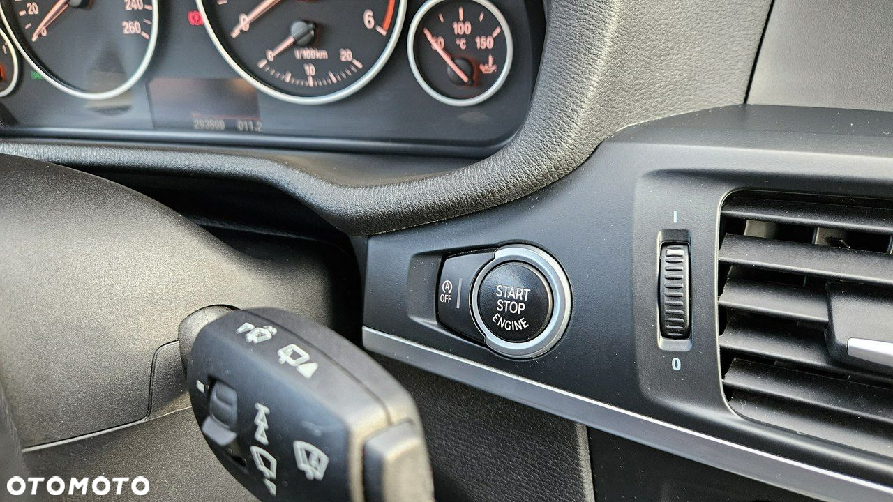 BMW X3 xDrive20d - 39