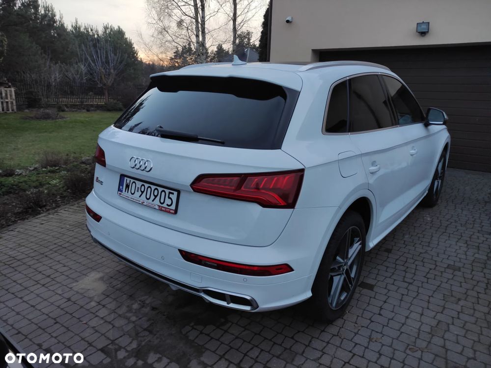 Audi SQ5 - 5