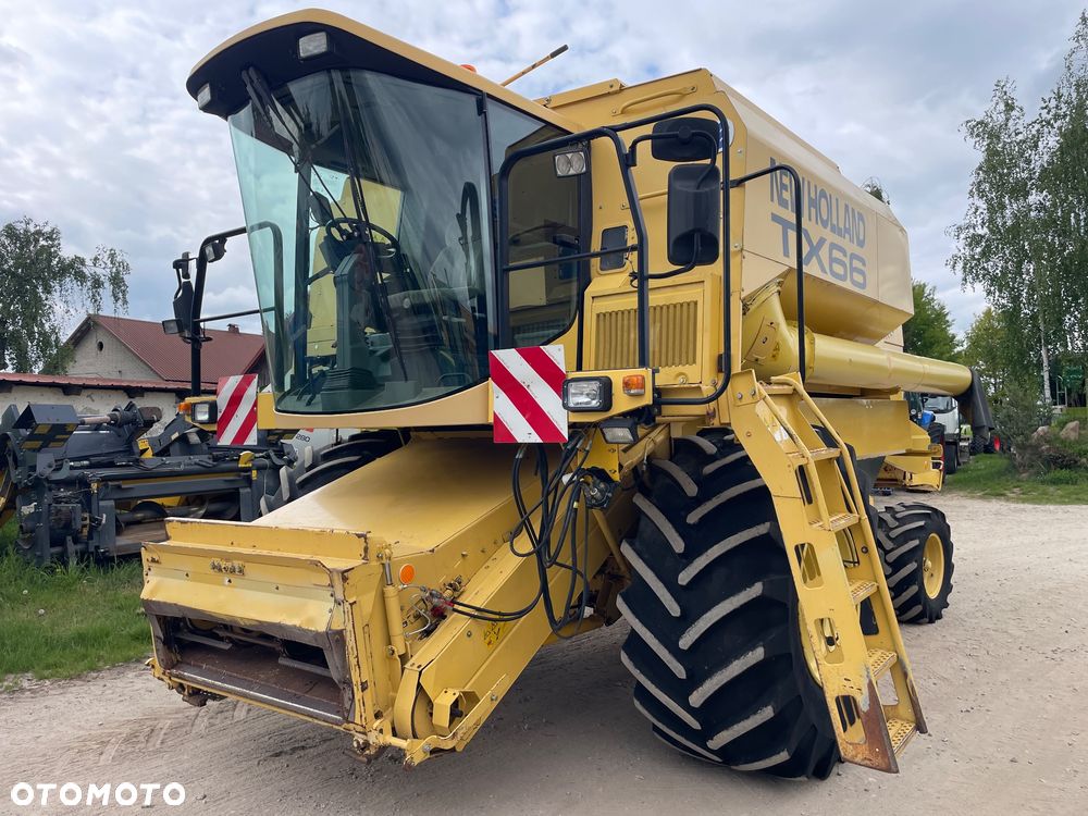 New Holland TX 66 - 2