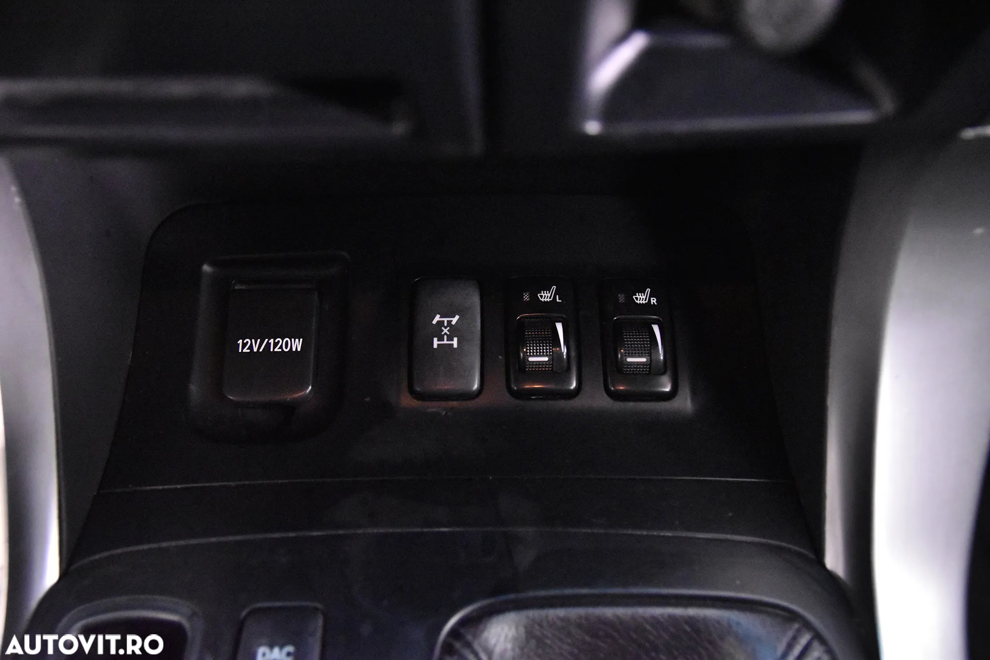 Toyota Land Cruiser 3.0 TD-4D Aut VX - 17