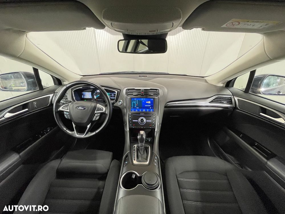 Ford Mondeo 2.0 HEV Titanium - 7