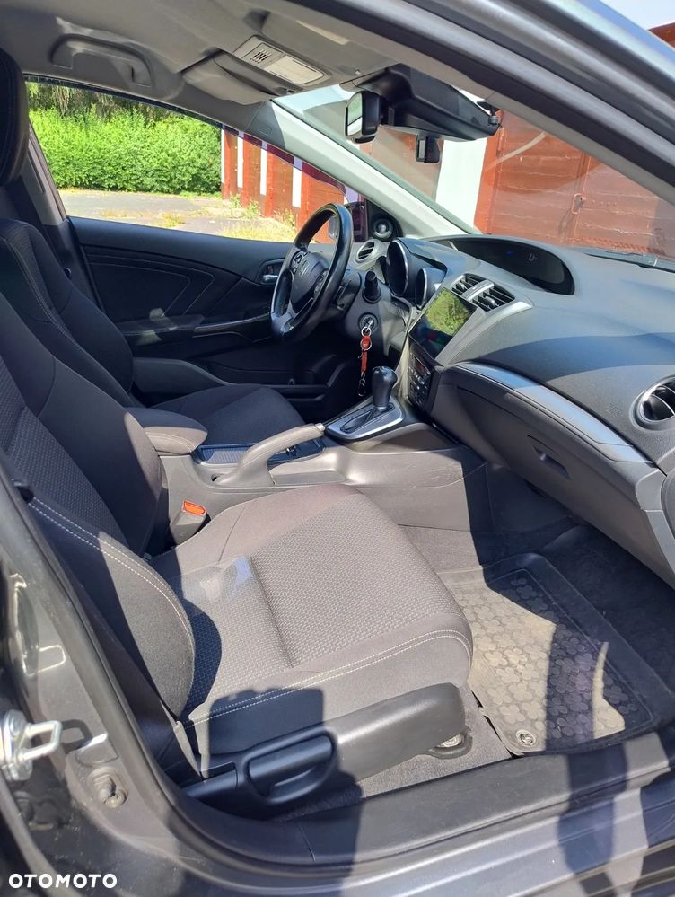 Honda Civic 1.8 Lifestyle (ADAS / Connect+) - 32